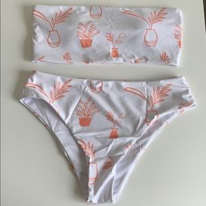 Plant Print Bandeau Bikini 🌿✨